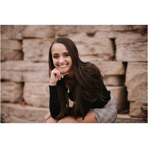 Meet your Posher, Gabriella